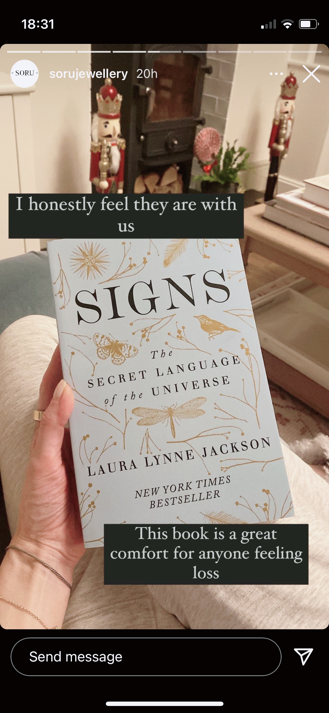 ニューヨーク・タイムズ ベストセラー「Signs: The Secret Language of the Universe（Laura Lynne Jackson（ローラ・リン・ジャクソン）著）」の感想・レビュー