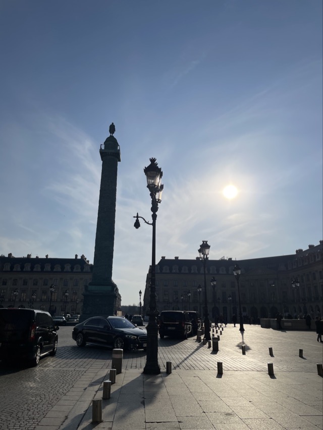 フランス　パリ　ヴァンドーム広場